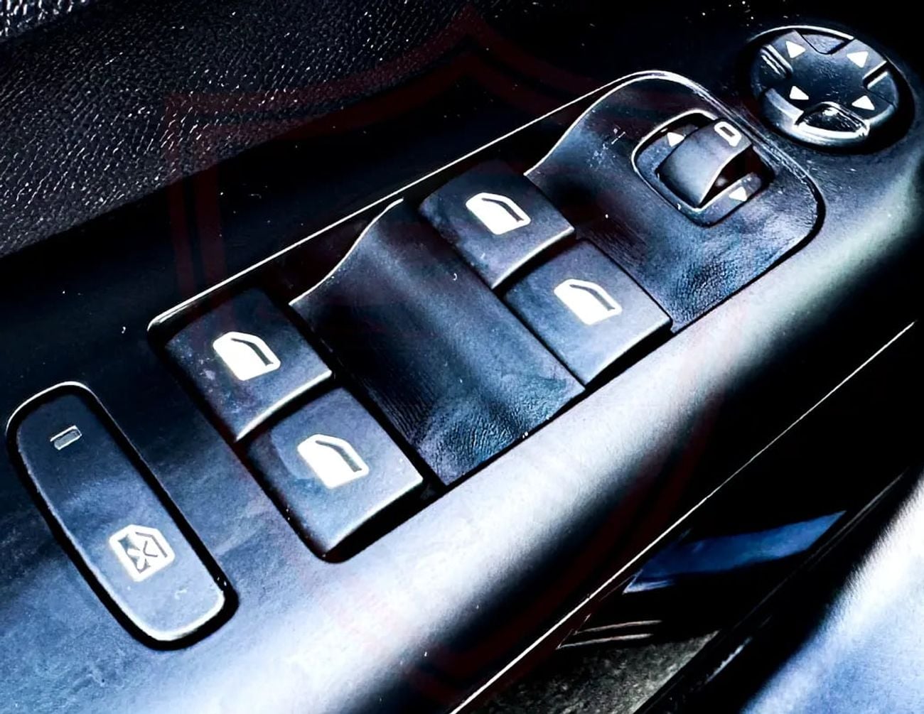 سيتروين C5 أير كروس شاين C5 | 1.6 L | | GCC | Accident-Free | In Excellent Condition | 638 P.M