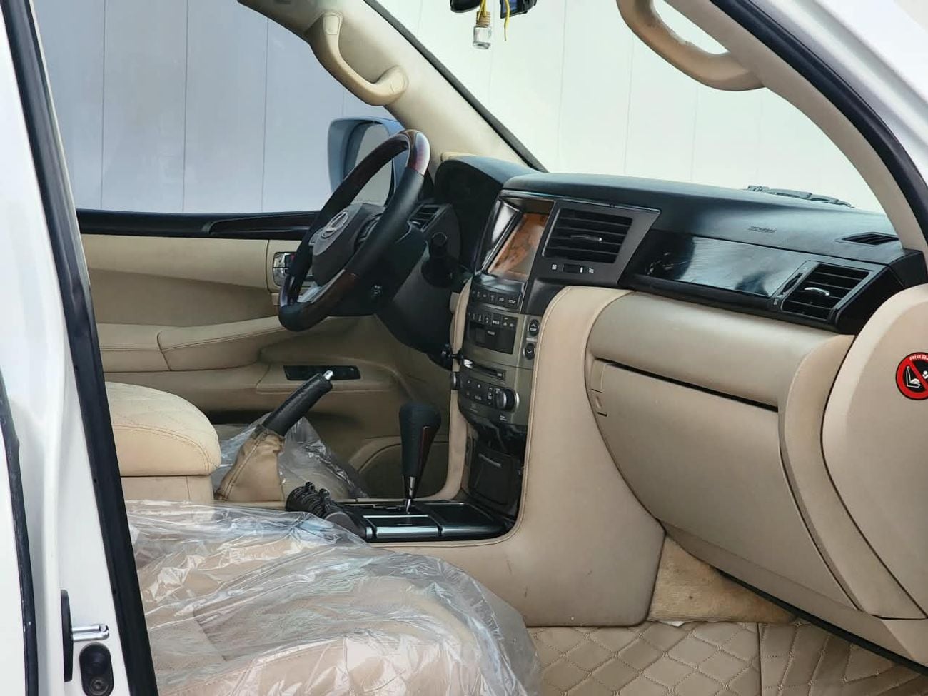 Lexus LX570 MODEL 2010 UPGRADE 2021