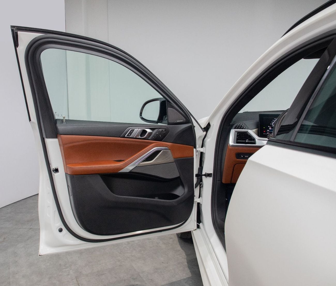 BMW X6 XDRIVE M60i