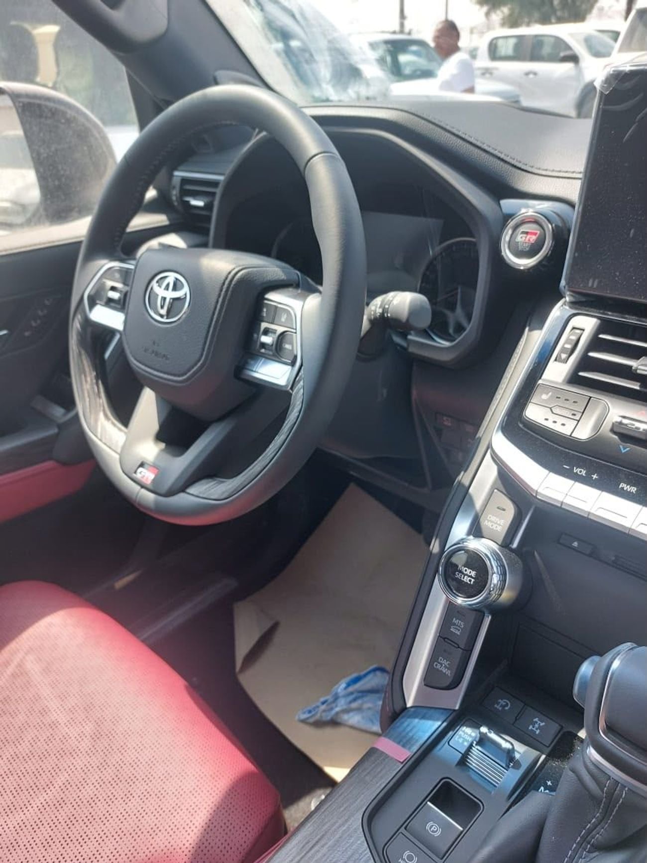 Toyota Land Cruiser GR SPORT