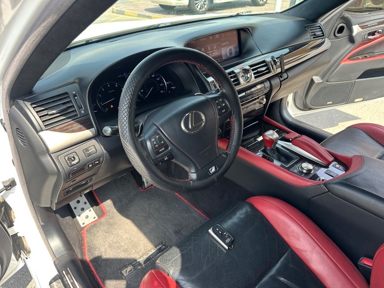 Lexus LS460