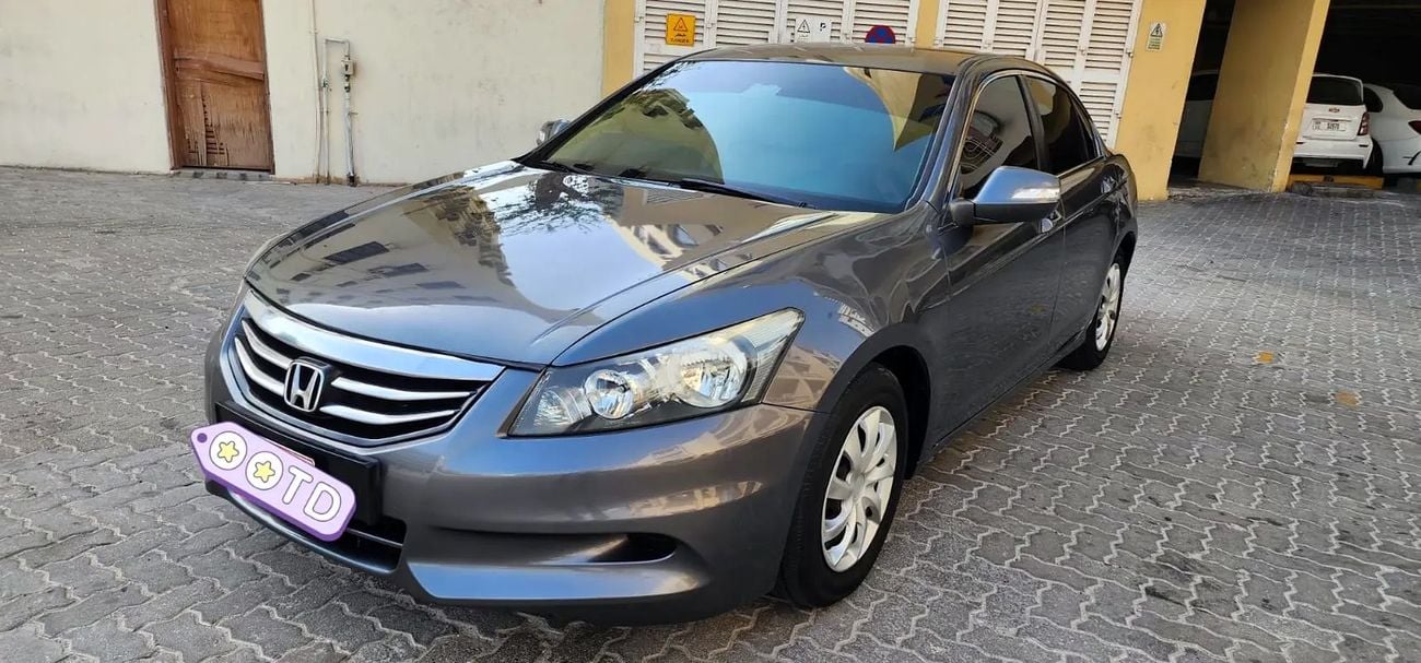 Honda Accord EX GCC Specs