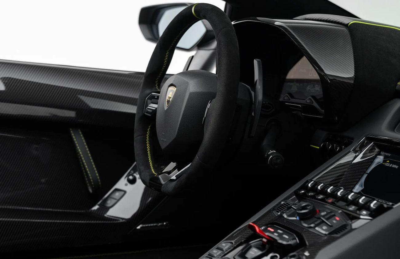 Lamborghini Aventador 6.5L V12 Naturally Aspirated Engine