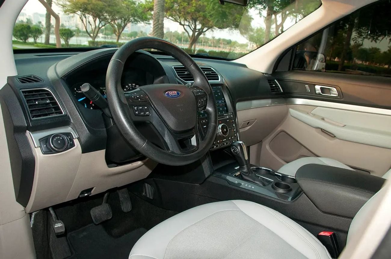 Ford Explorer XLT | GCC Specs | Well Maintained