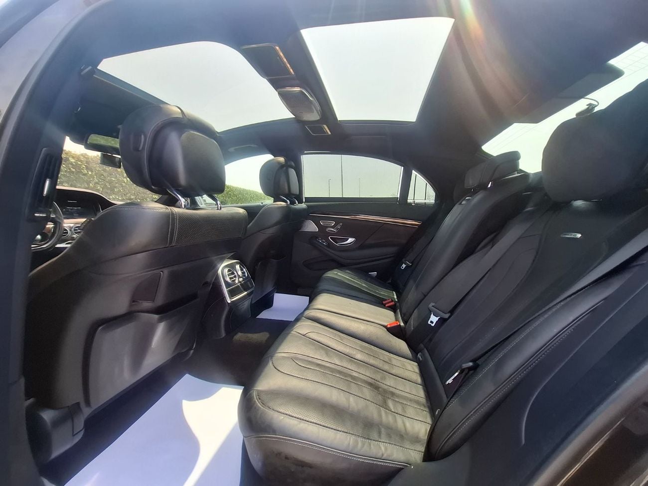 مرسيدس بنز S 63 AMG STANDARD