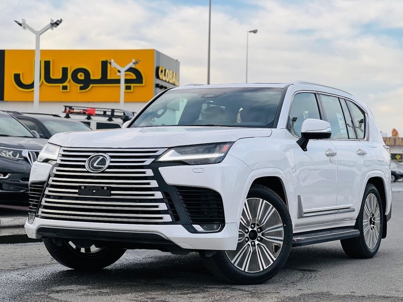 Lexus LX600 SIGNATURE