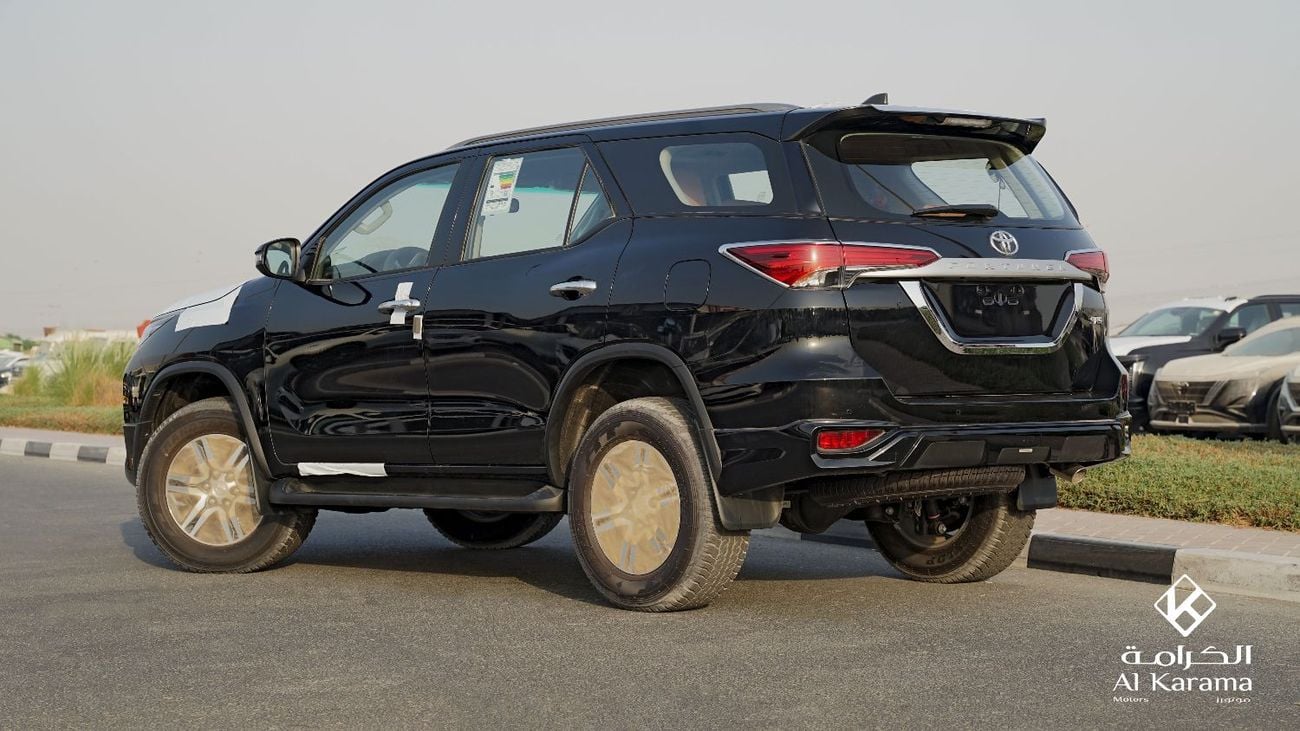 Toyota Fortuner SR5 2.7L Petrol Engine - 17'' Alloy Wheels - Cruise Control - Rear Camera - Apply Car Play - GCC Specs -