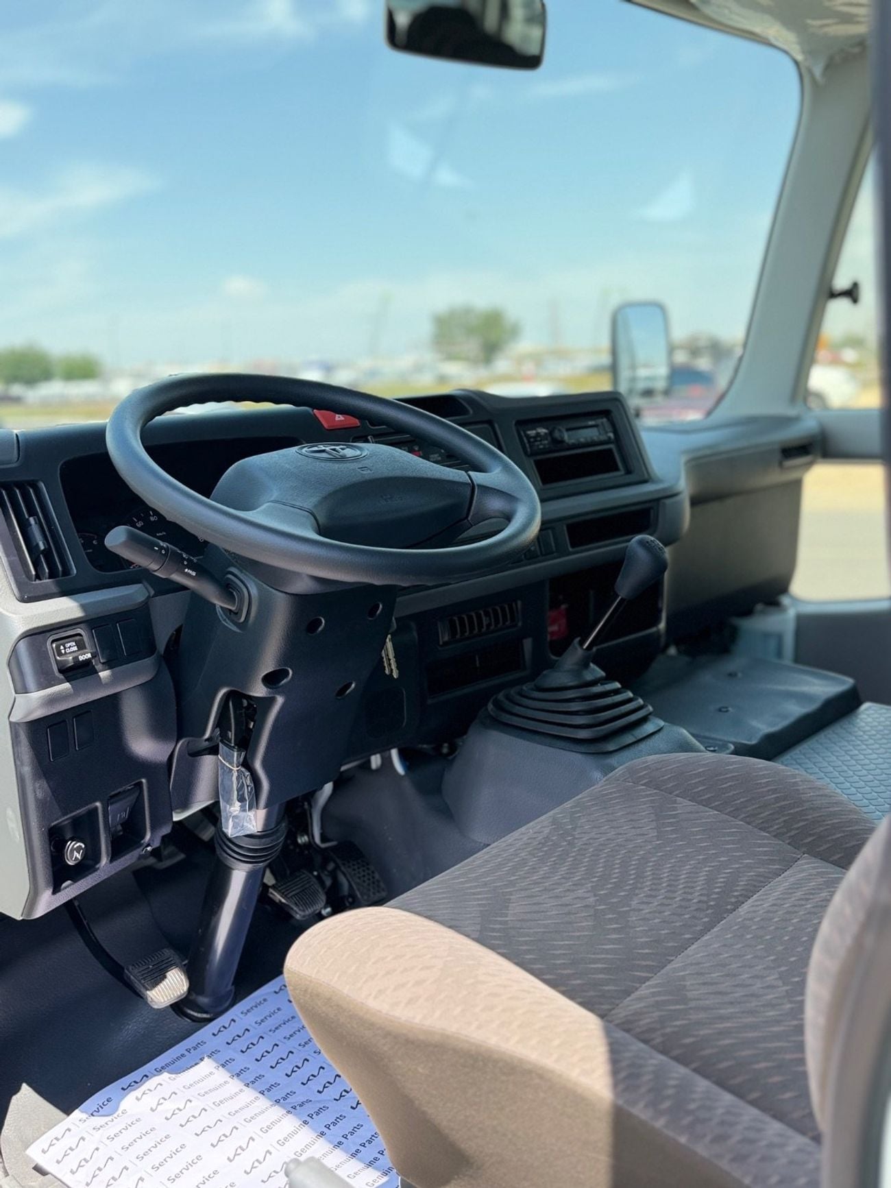Toyota Coaster Toyota coaster 4,2L Diesel 2026/2026 GCC
