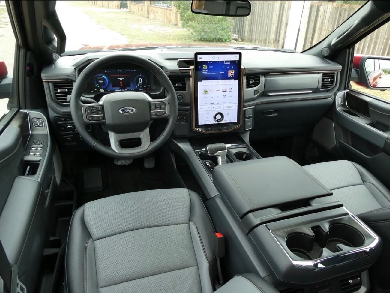 Ford F-150 Lightning Lariat