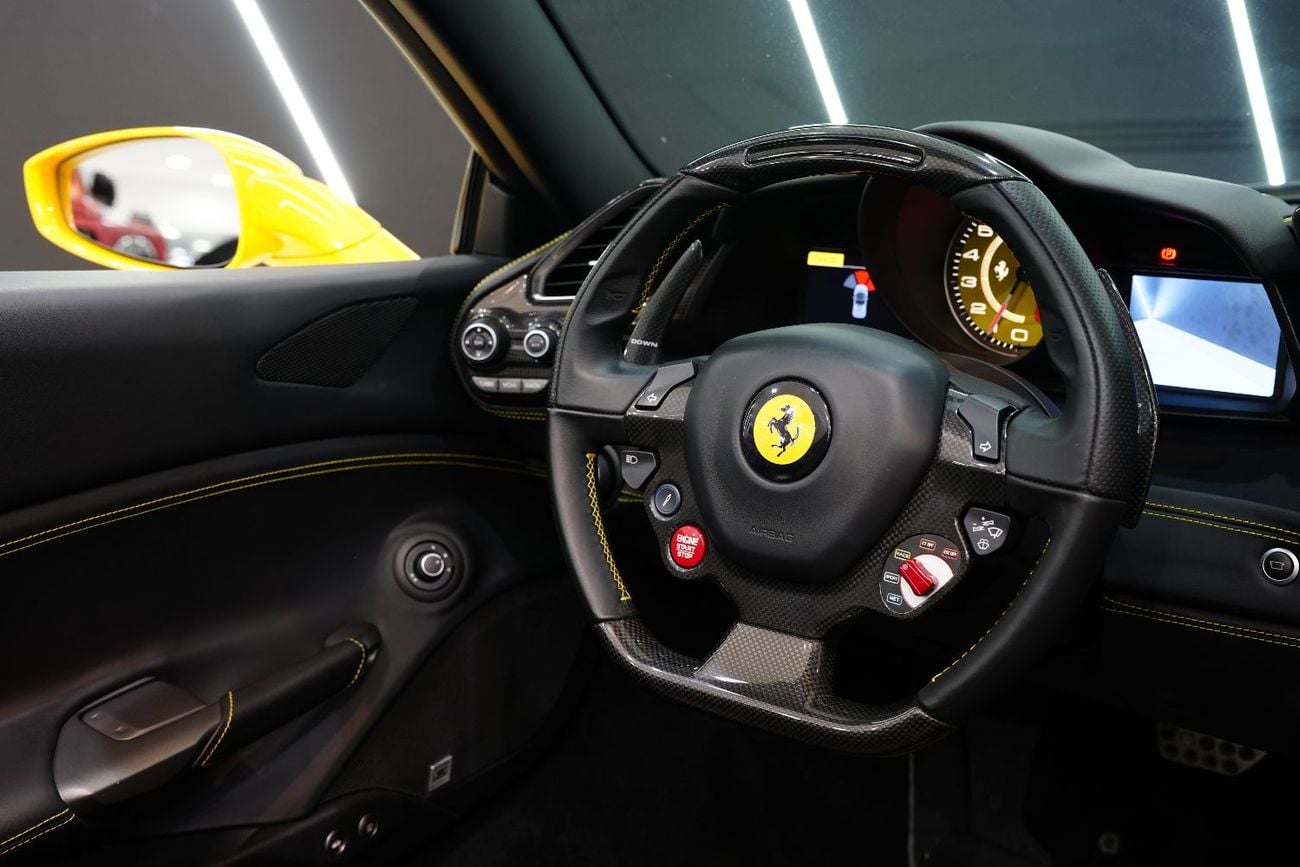Ferrari 488 Spider STANDARD Carbon Fiber Pack, Passenger Display, JBL Audio, GCC Specs!!