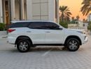 تويوتا فورتونر EXR مواصفات خليجية، محرك V4 سعة 2.7 لتر، حالة داخلية وخارجية ممتازة