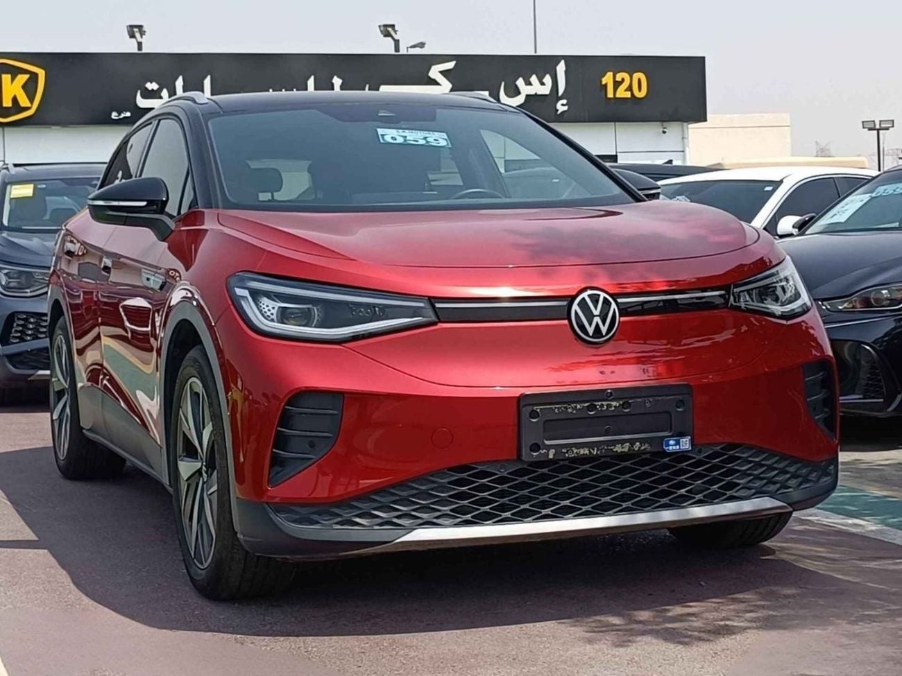 Volkswagen ID.4 CROZZ PRO / ELECTRIC / 360 CAMERA / HEAD UP DISPLAY / PANORAMIC ROOF (CODE # ID4P-D)