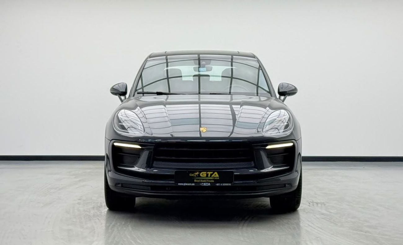 Porsche Macan STANDARD 2022 Porsche Macan, 2027 Porsche Warranty, Full Porsche Service History, Fully Loaded, GCC