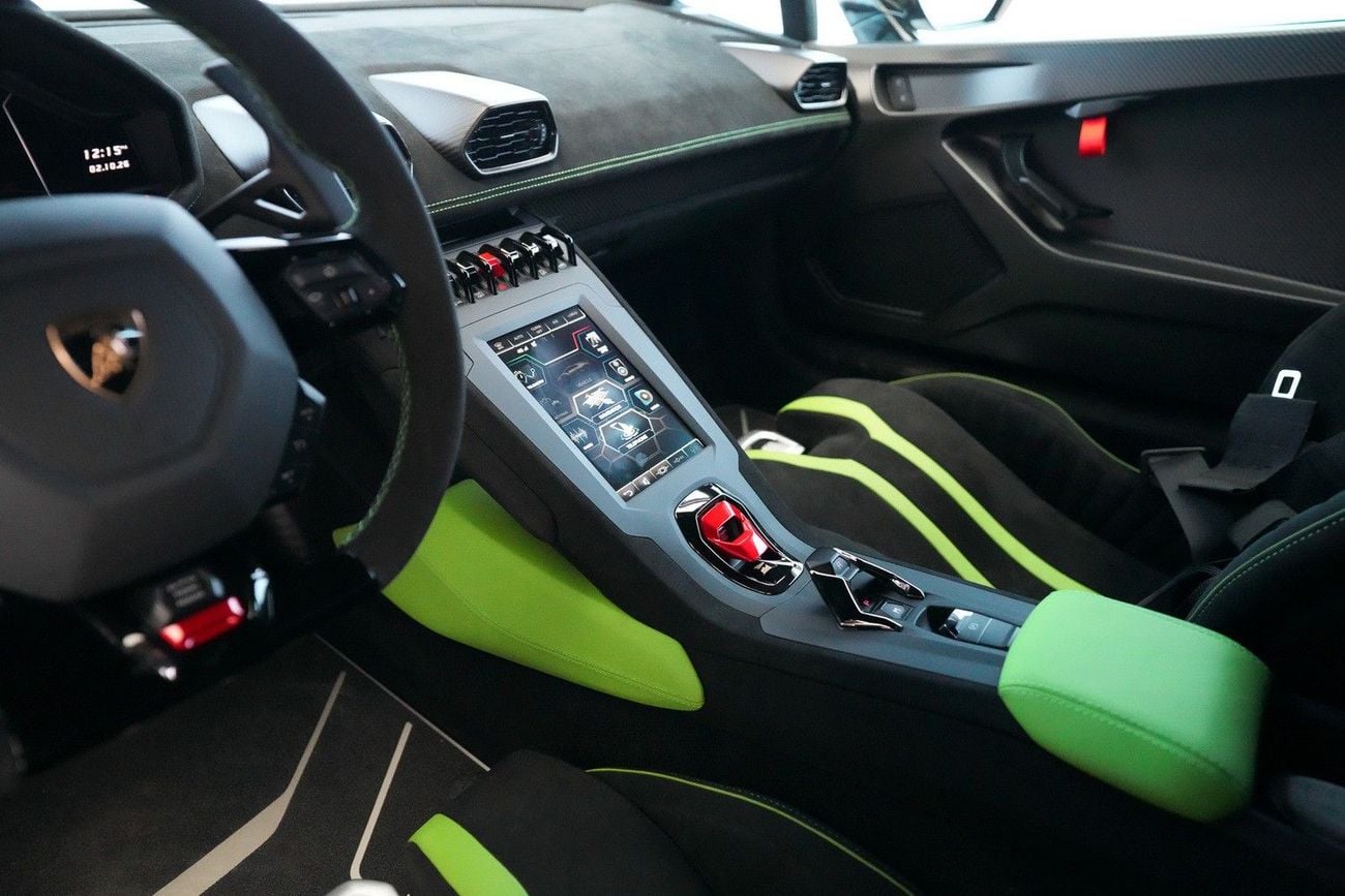 Lamborghini Huracan STO