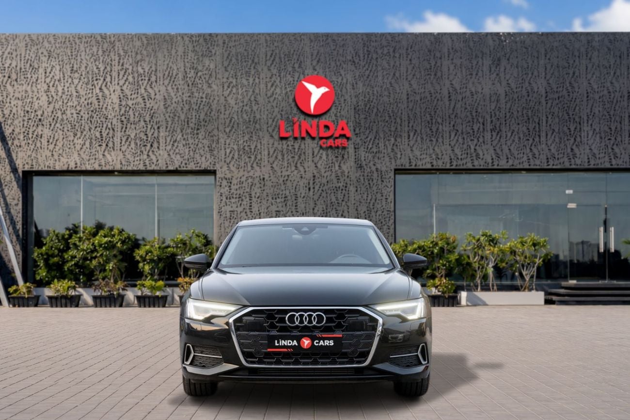 Audi A6 40 TFSI 2.0L Audi A6 40 TFSI 2024 GCC under Agency Warranty & Service Contract for 1,719.00 AED monthly
