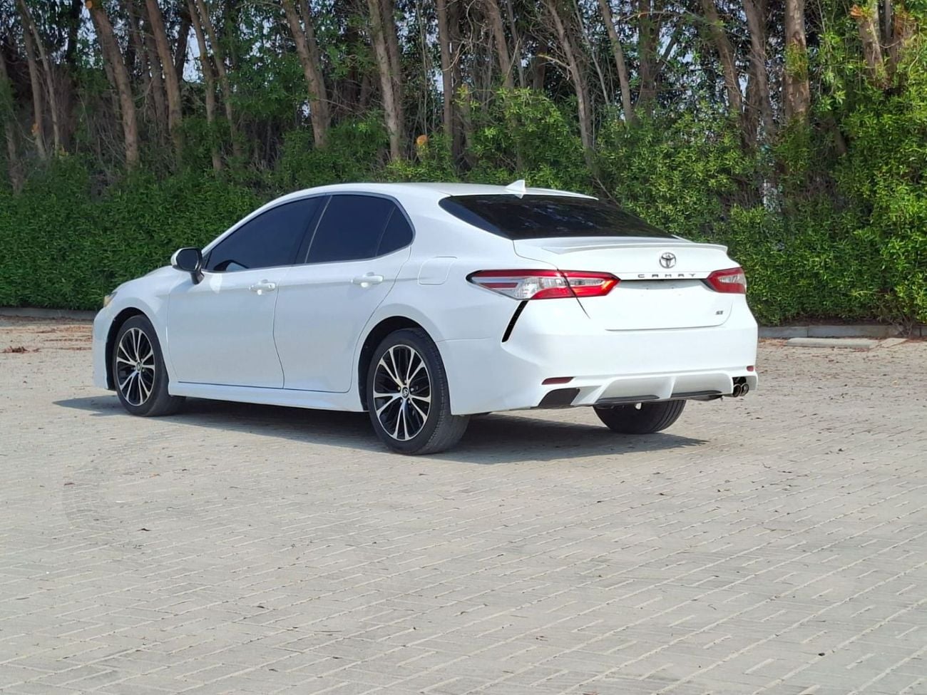 Toyota Camry SE