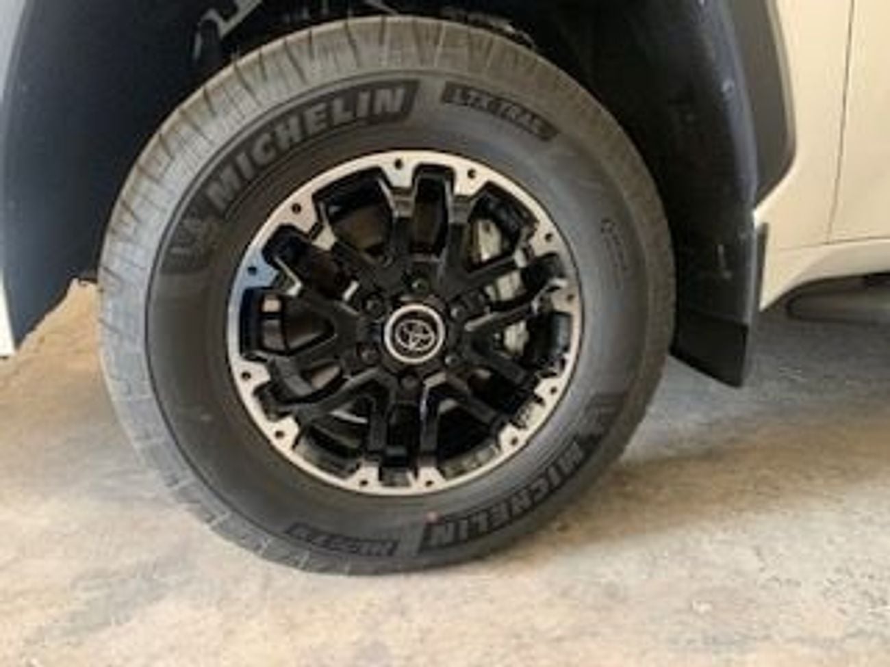 Toyota Tundra SR TRD SR5 C/MAX