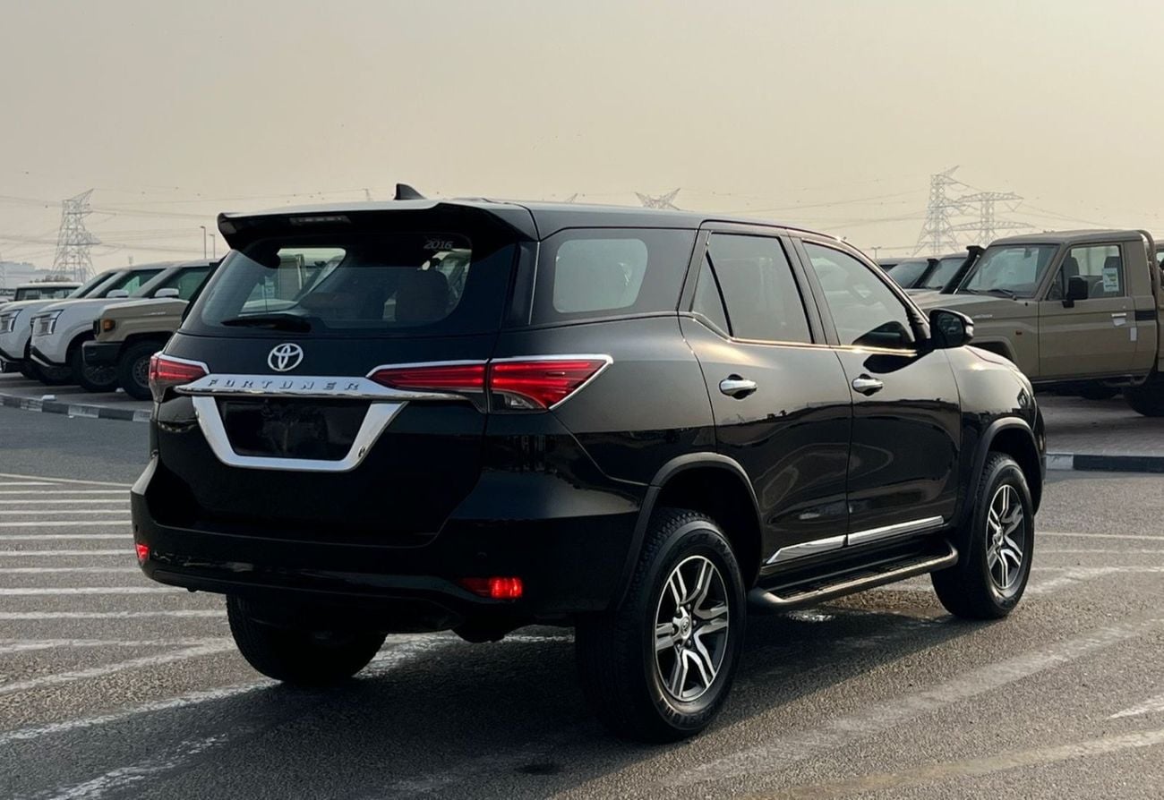 Toyota Fortuner EXR 2016 Toyota Fortuner EXR 2.7L V4 - AWD 4x4 - Rear Sensor -