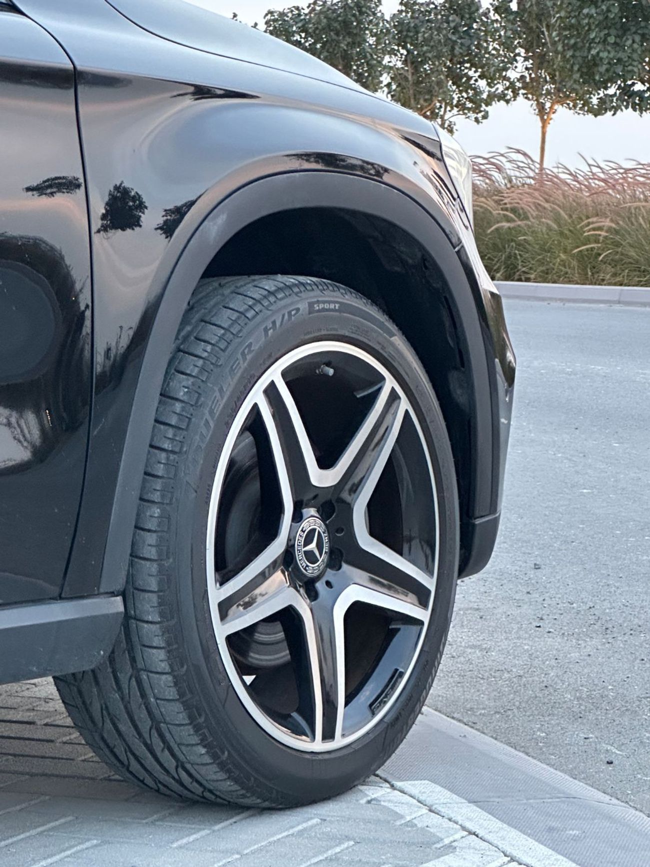 Mercedes Benz GLA250 STANDARD STD