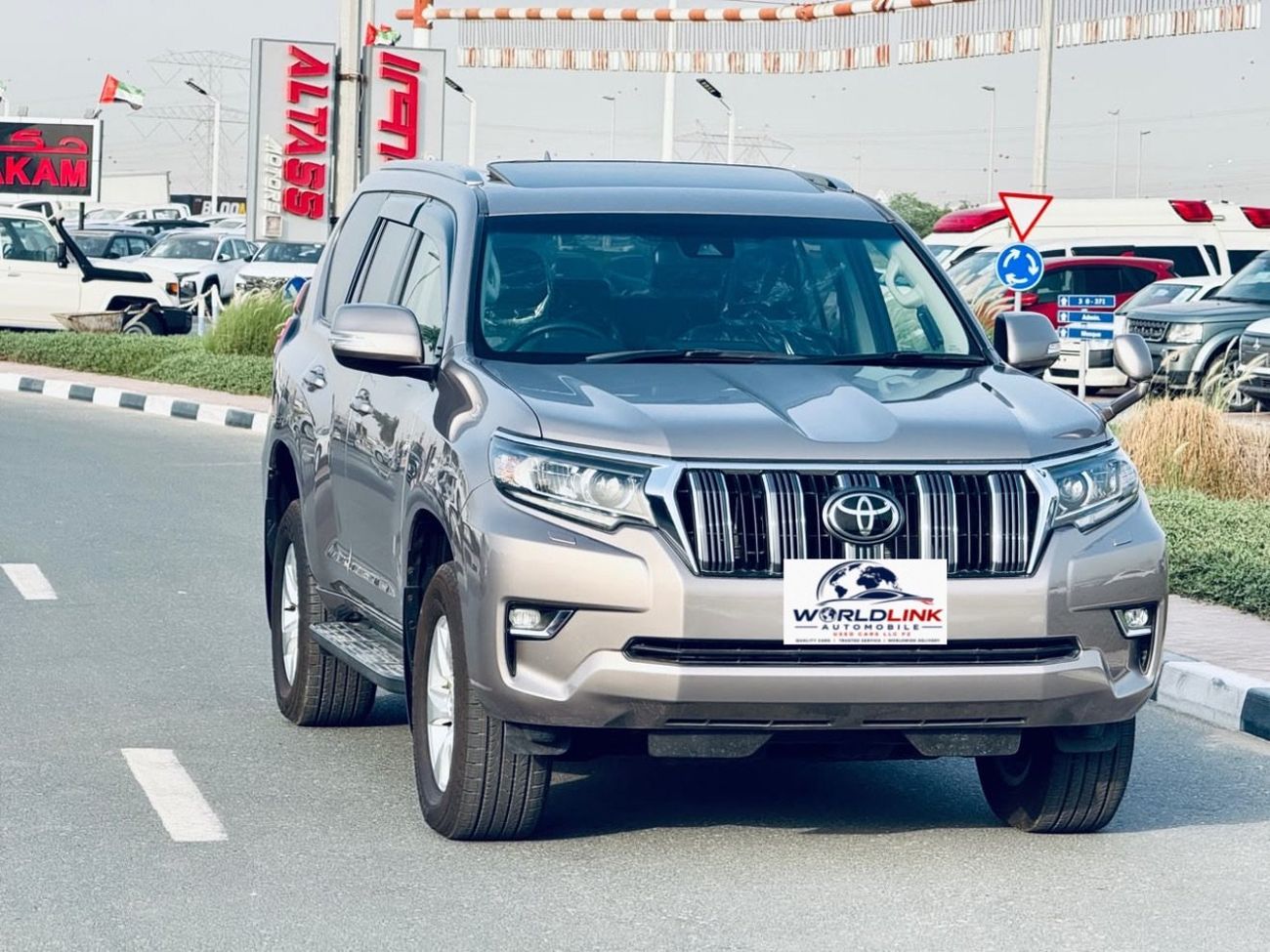 Toyota Prado TX 2.8L 4 cylinders Automatic Petrol SUV All wheel Drive 7 seats 5 Doors RHD