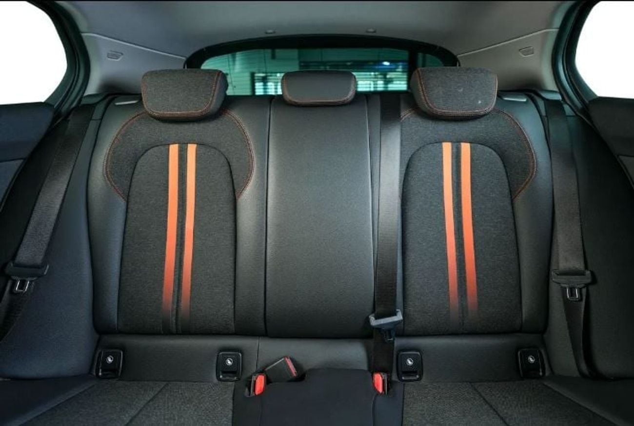 BMW 120i M SPORT