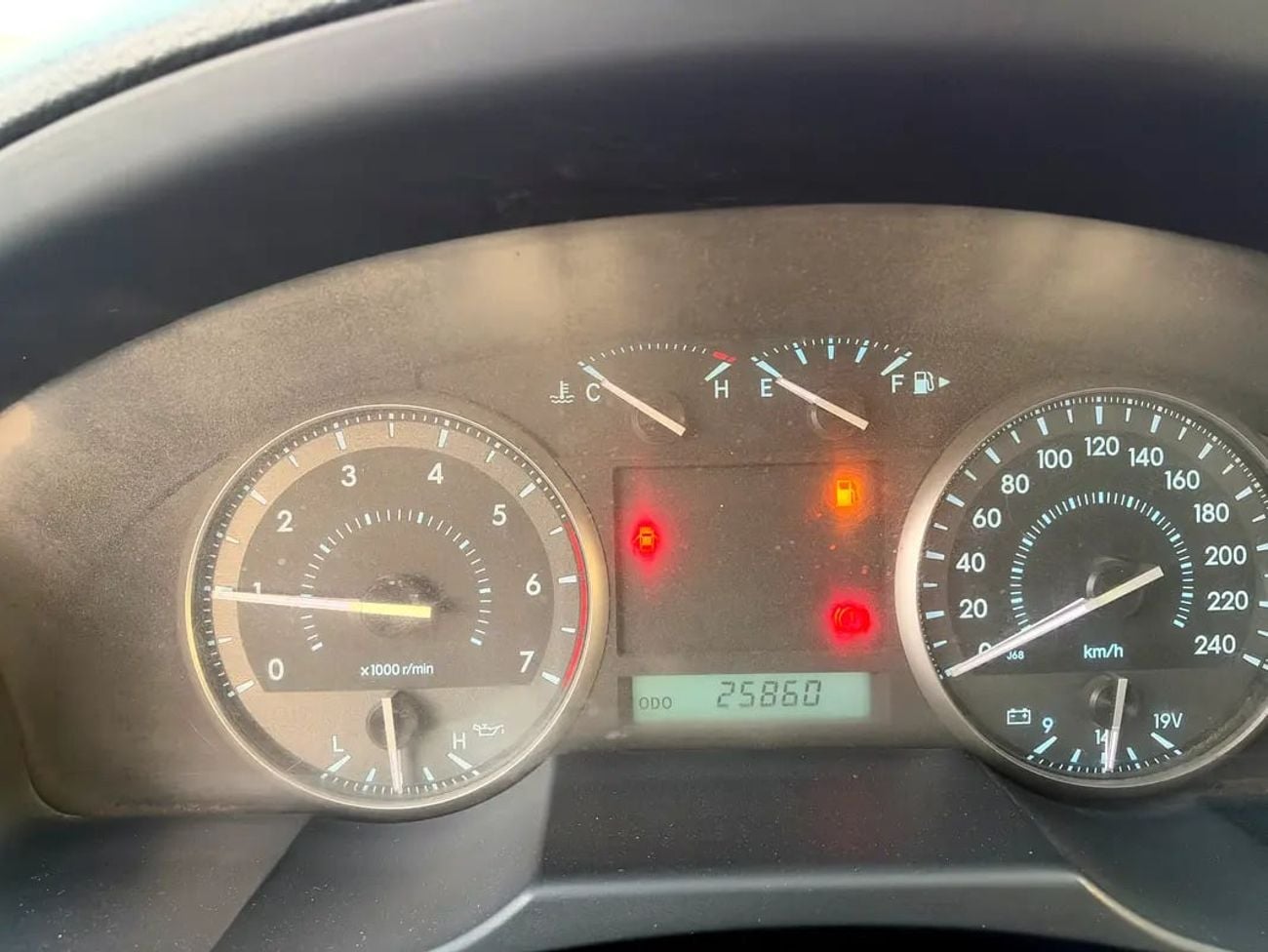 تويوتا لاند كروزر GCC Specs - Well Maintained, Trim