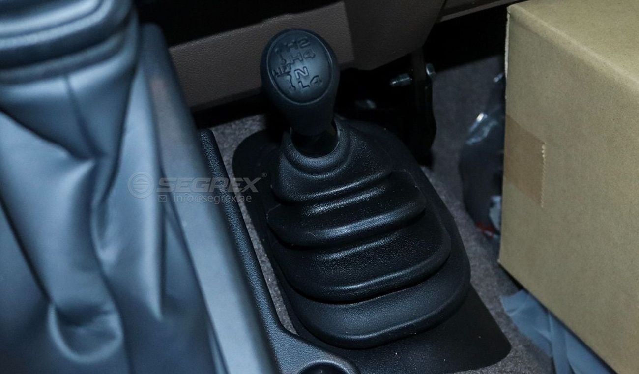 Toyota Land Cruiser 70 LC76 LX 4.0L Petrol 4WD 6-Speed Automatic . 2026 Model . For Export