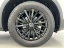 فولكس واجن T ROC LIFE Black Style 1.4L | Adaptive Cruise | LED Headlights | Discover Media Navigation | Rear Ca