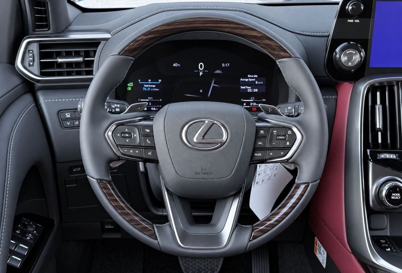 Lexus LX700h SIGNATURE 3.5L,HYBRID,25 MARKLENSIN SPKRS,AUTO PARK,FULL OPTIONS,A/T,2026MY ( FOR EXPORT ONLY)
