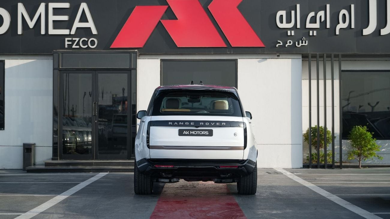 لاند روفر رينج روفر SV LWB P615 أوستوني بيرل وايت-تان 2026MY للتصدير فقط