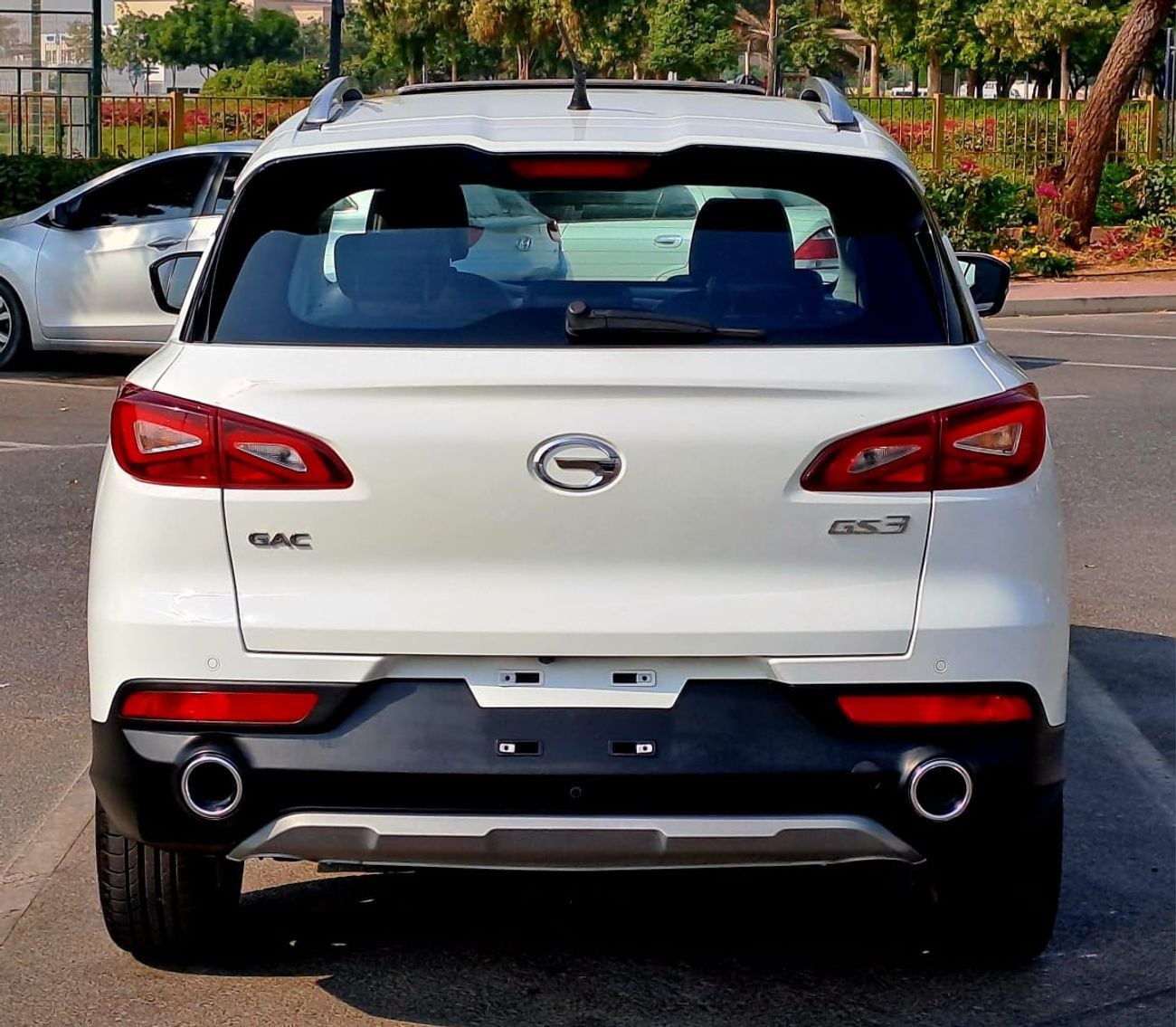GAC GS3 GE 380/- Monthly l GCC I Sunroof, Full Option l Accident Free