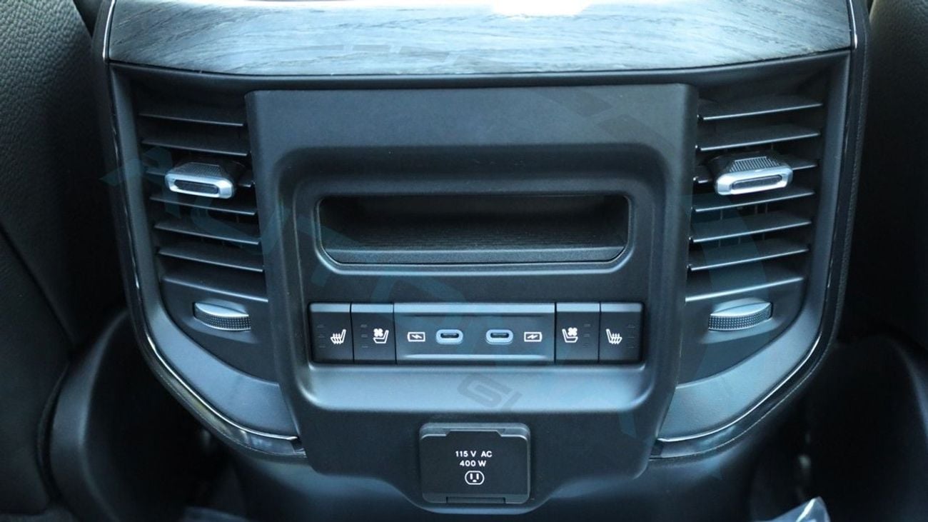 رام 1500 LIMITED (محرك V8 سعة 5.7 لتر) كابينة مزدوجة eTorque، ضمان لمدة 5 سنوات أو 200,000 كيلومتر، 0 كم