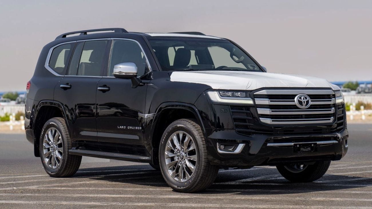 تويوتا لاند كروزر VX PETROL 2026