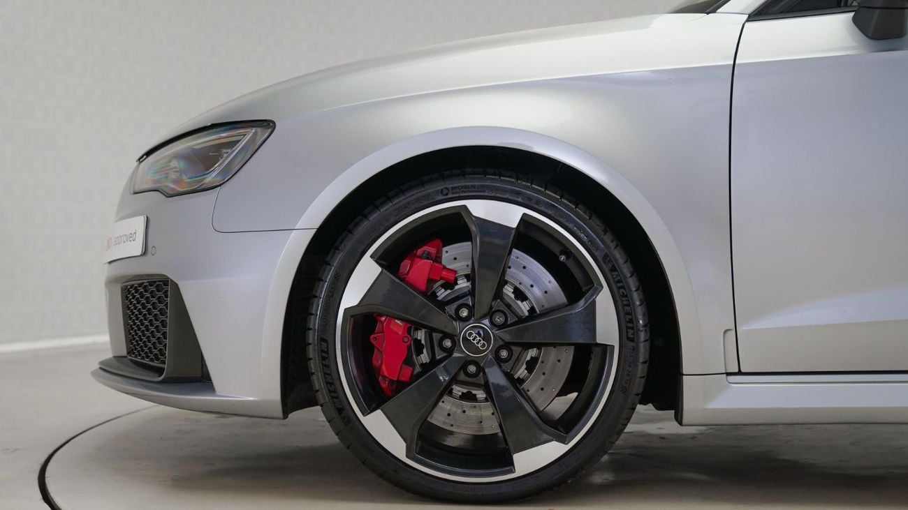 Audi RS3 STANDARD