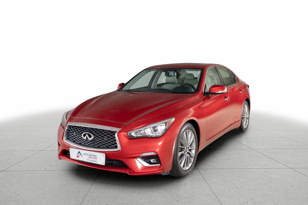 Infiniti Q50 LUXE 3.0