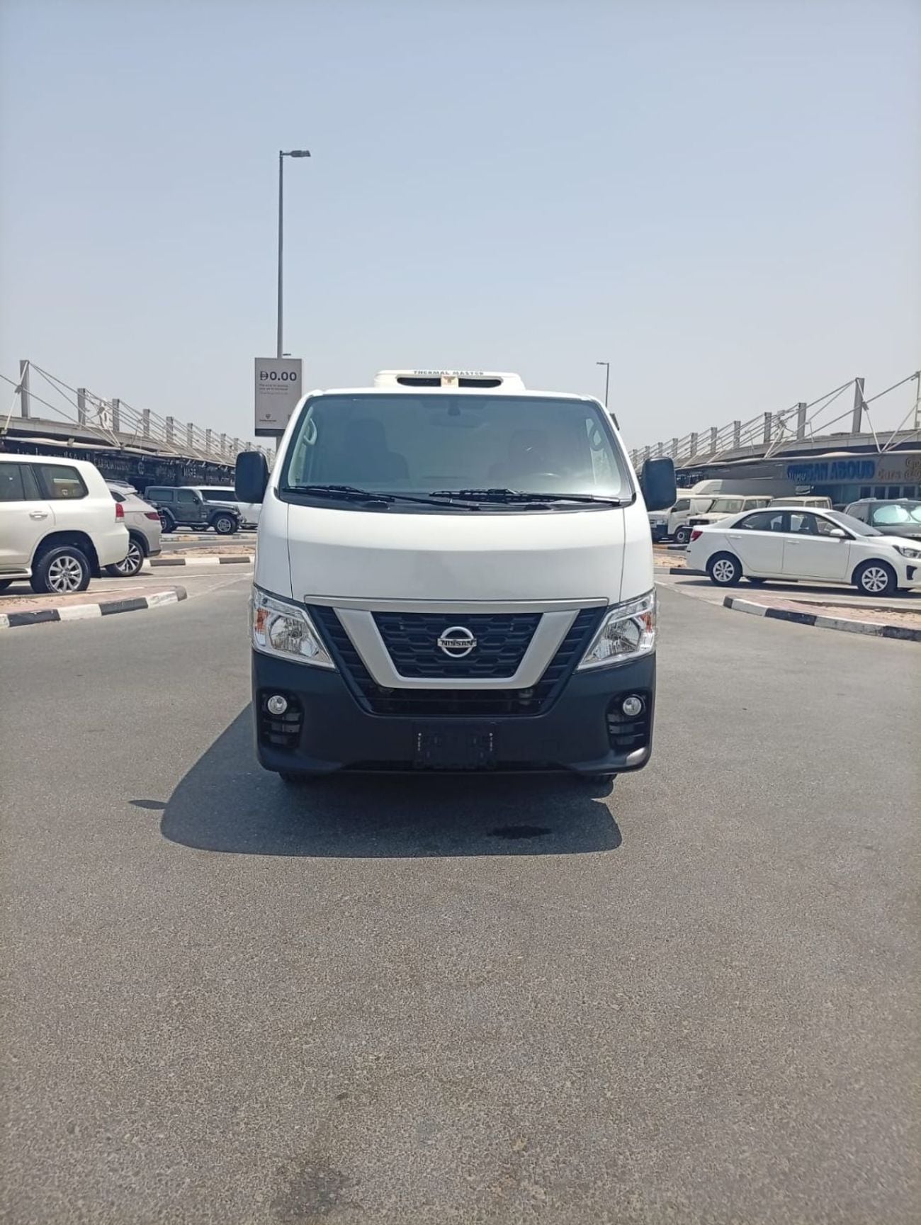 Nissan Urvan STANDARD STD CHILLER VAN