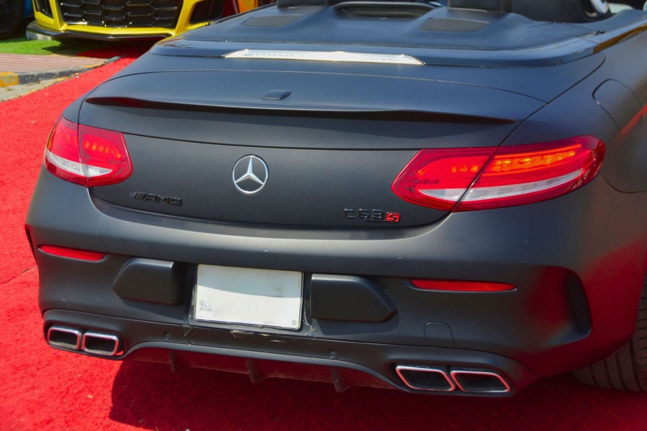 Mercedes Benz C63 AMG STANDARD
