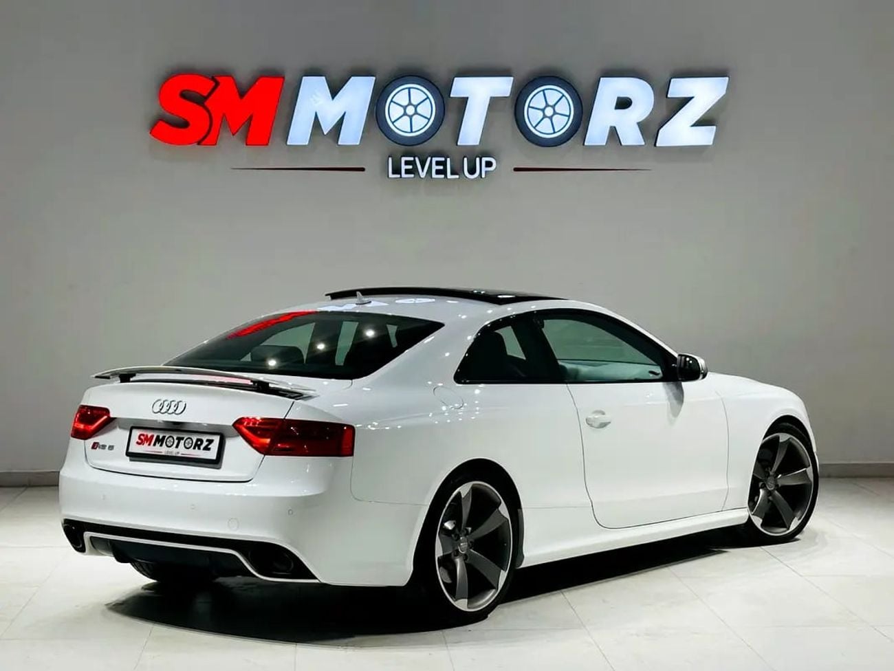 أودي RS5 STANDARD