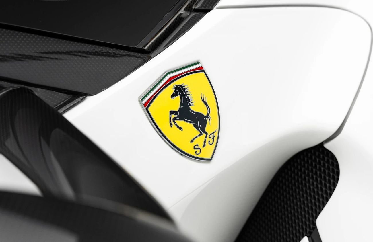 Ferrari LaFerrari 6.3L V-12 Naturally Aspirated Engine + eMotor