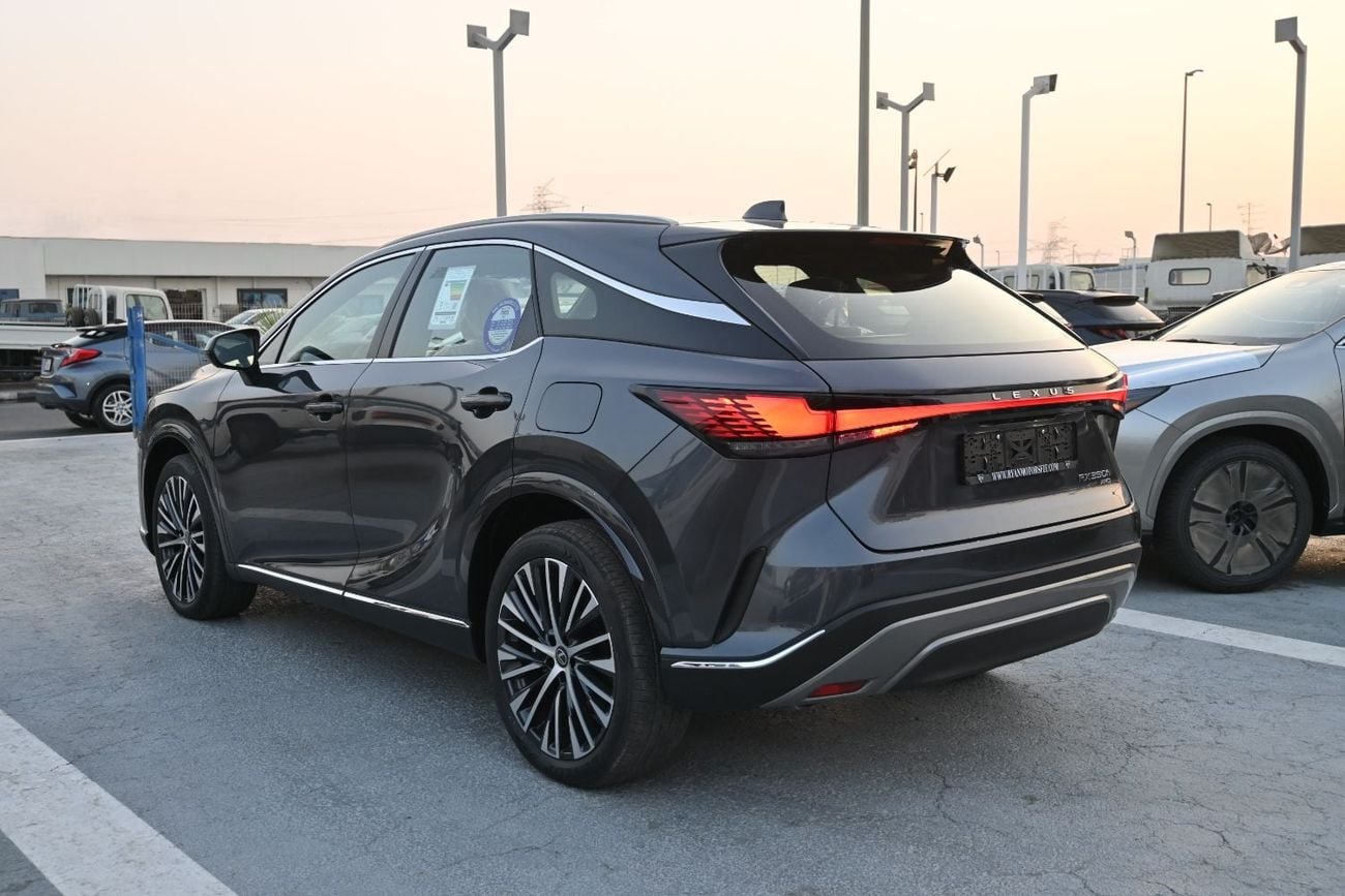 لكزس RX 350h Luxury 2.5L Hybrid AWD لكزس RX350h الفاخرة موديل 2026، محرك هجين سعة 2.5 لتر، دفع رباعي، اللون رمادي