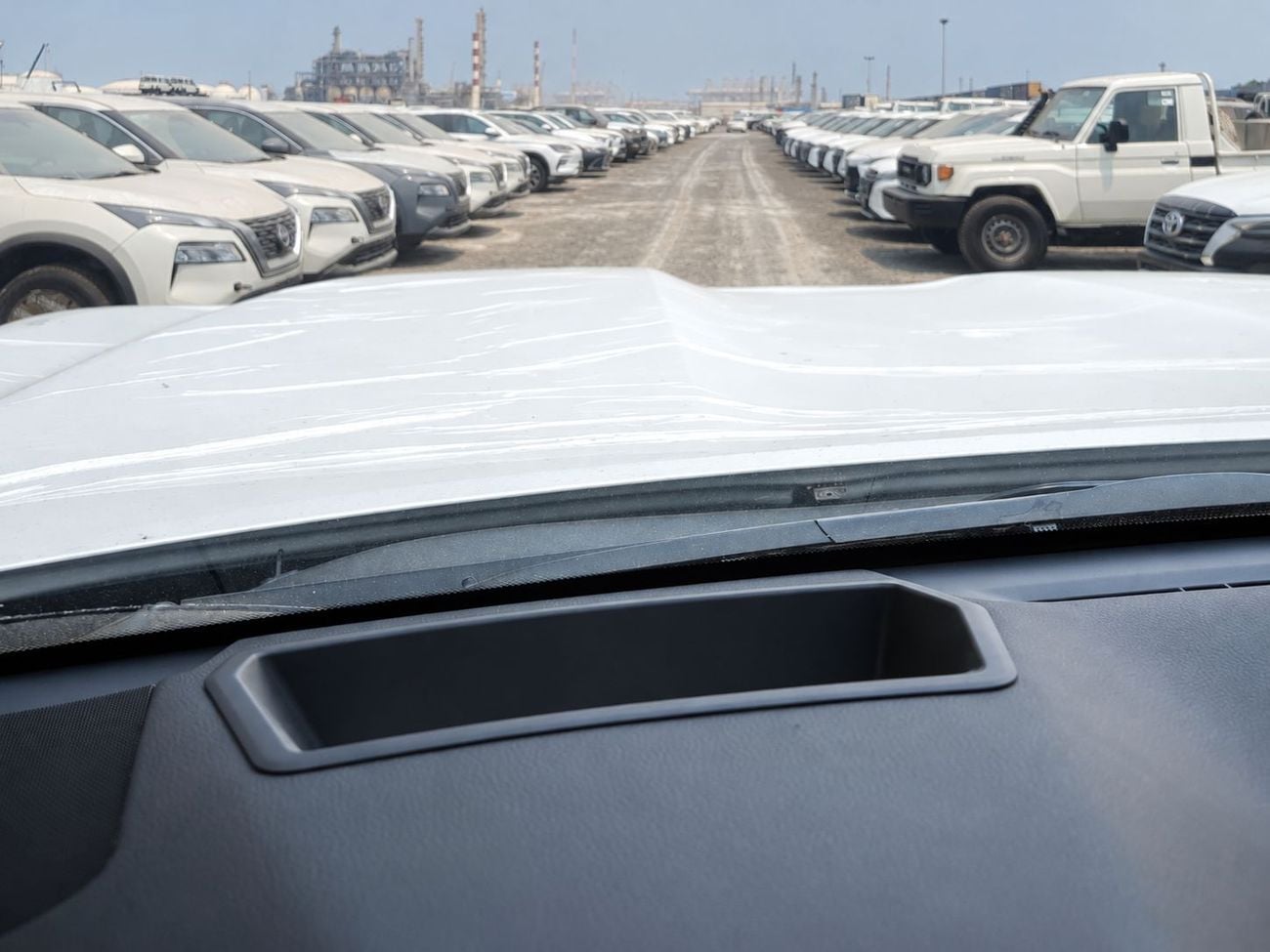 لكزس LX 600 Urban ECTAV0001 - لكزس LX600 أوربان 2026 - محرك بنزين 3.5 لتر، ناقل حركة أوتوماتيكي - لون أسود مع مقصورة د