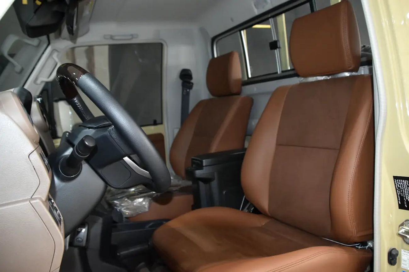 Toyota Land Cruiser 70 LC79 LX GCC Specs- Al-futtaim Warranty