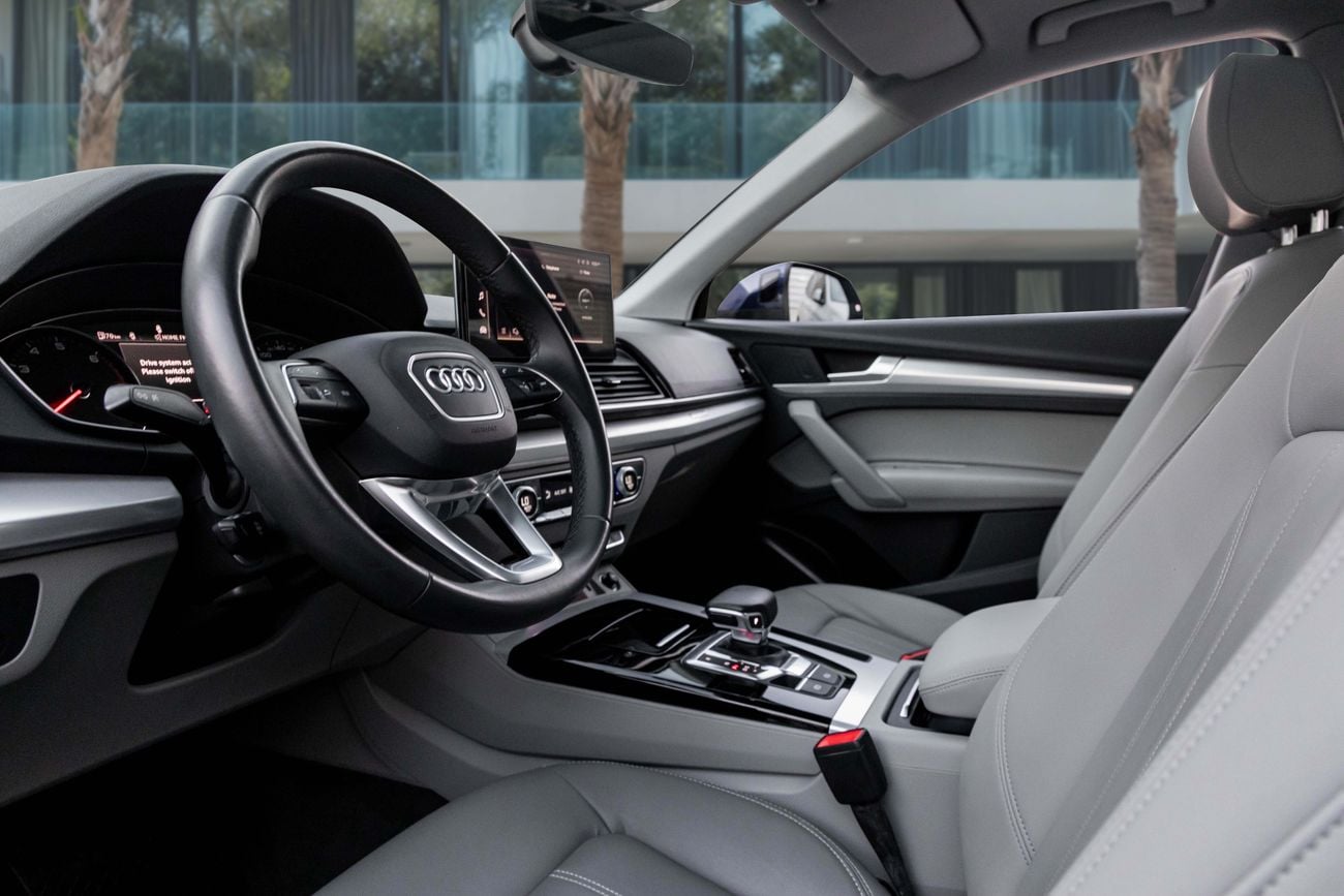 Audi Q5 45 TFSI quattro Q5 45TFSI | 2,938 P.M | 0% Downpayment | Under Warranty!