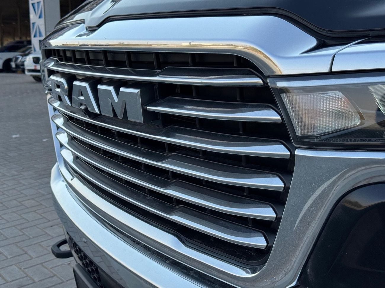 رام لارامي RAM 1500 SST / LARAMIE 4X4 / CHROME PACK / HURRICANE ENGINE / ZERO DOWN PAYMENT AVAILABL