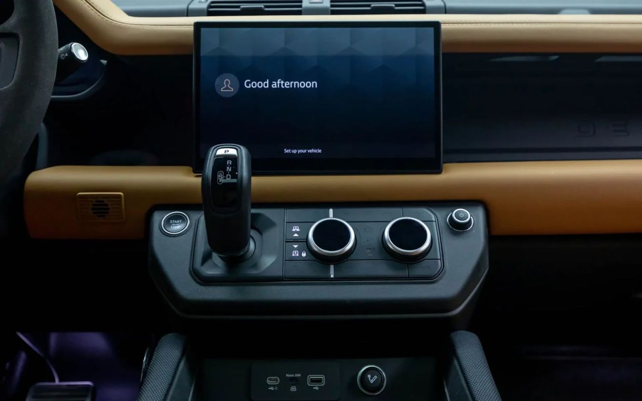 Land Rover Defender 110 ULTIMATE EDITION P525 Brand New | 525HP | GCC Spec