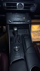 لكزس IS 350 F SPORT PLATINUM