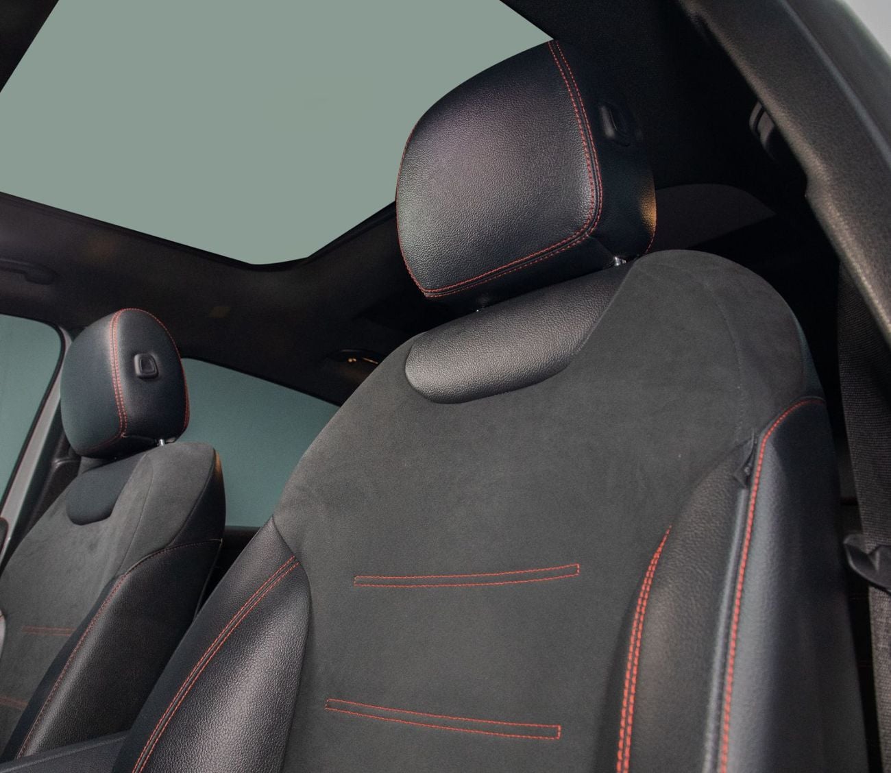Mercedes Benz EQA 350 PREMIUM 4MATIC