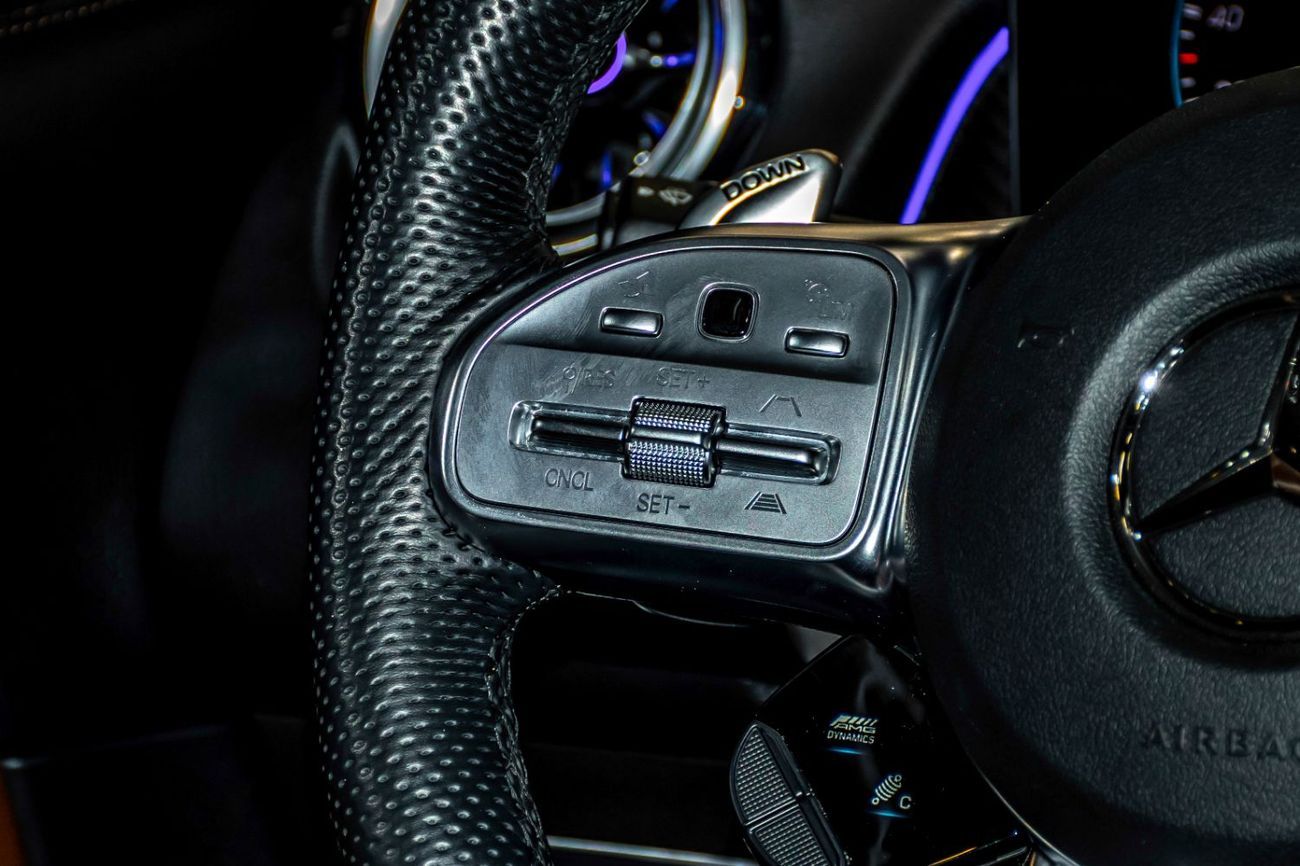 Mercedes Benz GLB 35 AMG