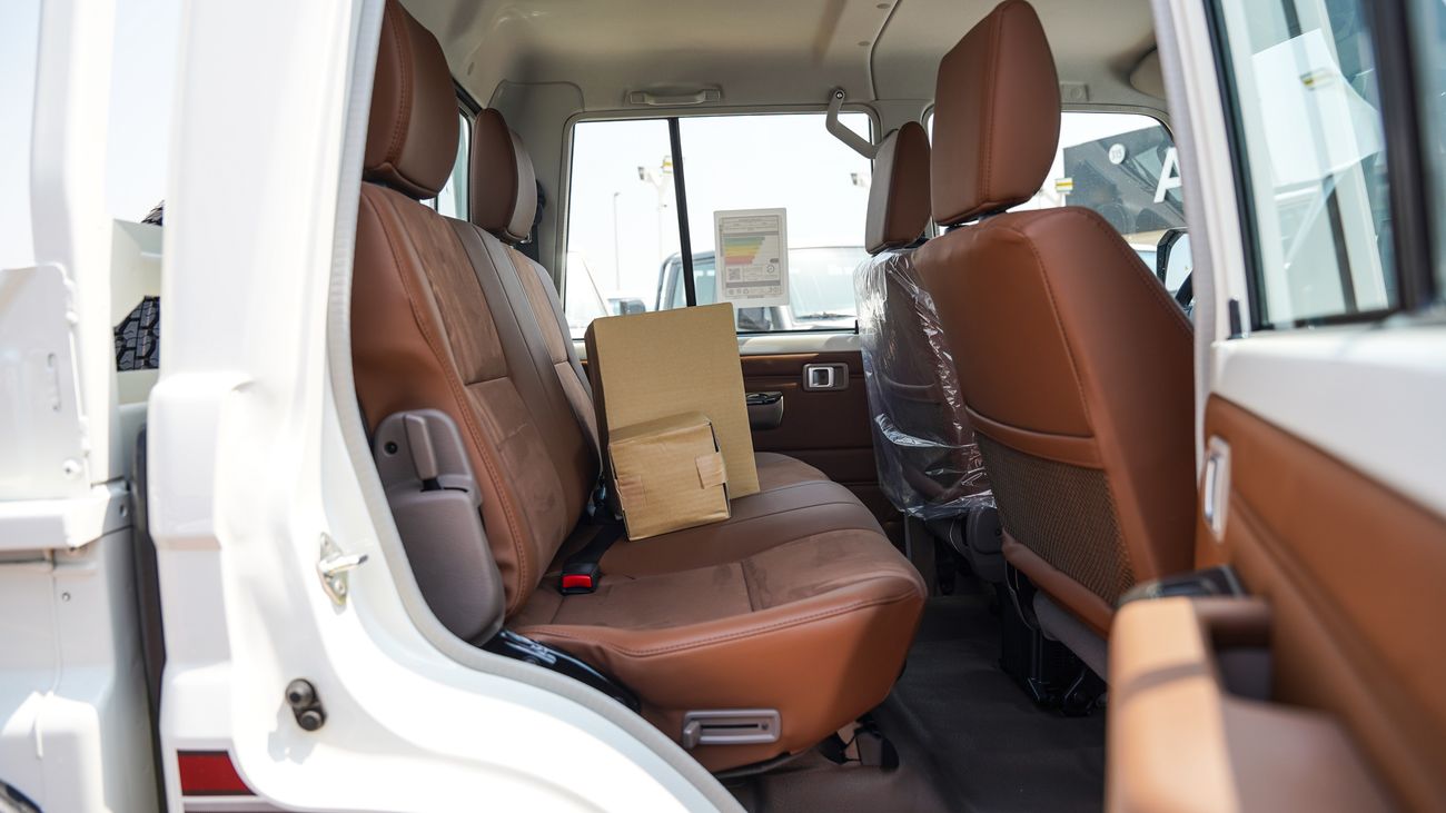 Toyota Land Cruiser Pickup 70