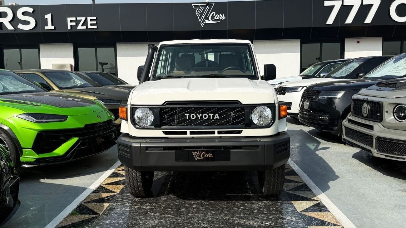 Toyota Land Cruiser Pick Up PICK-UP LC 79 DOUBLE CABIN 2.8L DIESEL - M/T - 2025